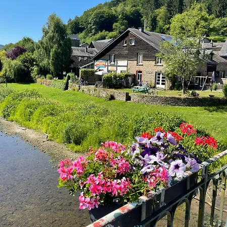 La Petite Semois A Vakantiehuis Mouzaive